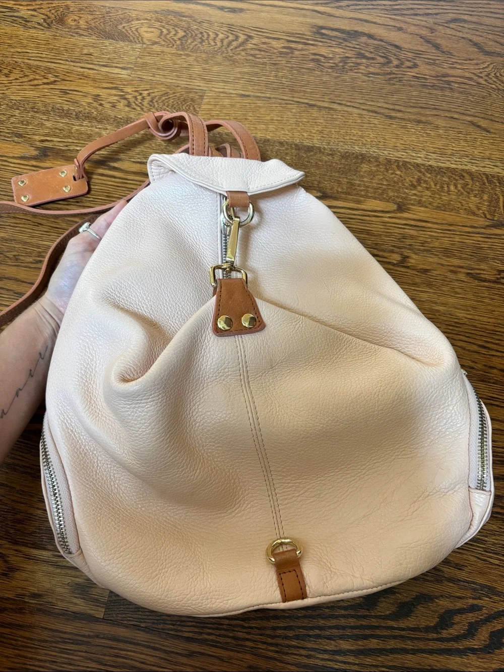 Blush Pink soft Leather Drawstring Multi Backpack w Tan Trim Valentina Italia